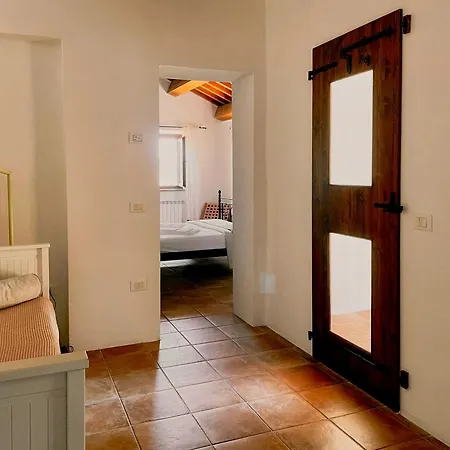 Casale Milleluci - *